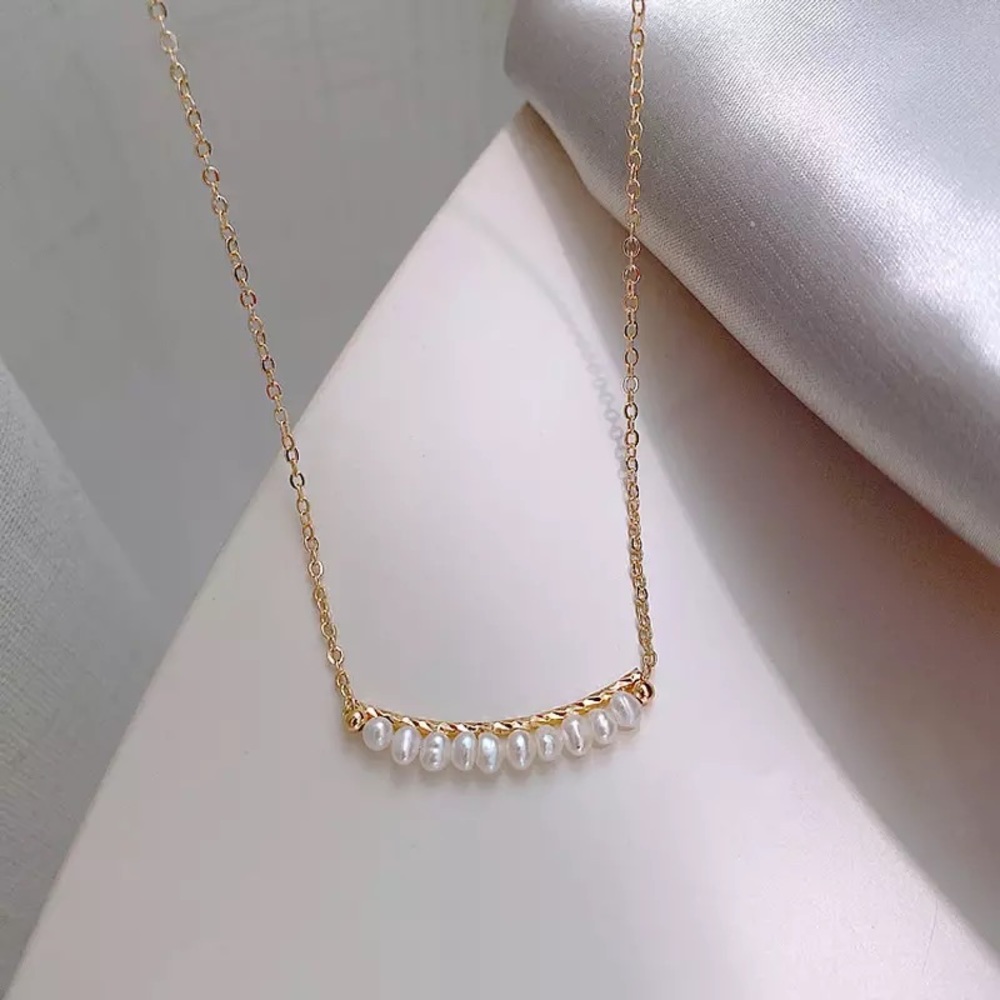 Freshwater pearl necklace gold (45cm/18 inch)